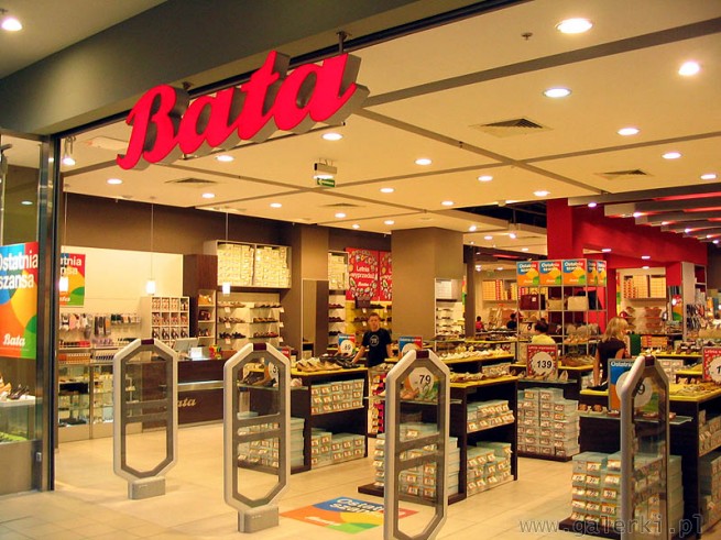 Bata obuwie. Bata to czeska marka działająca od 1940. Sonja Bata zbierała od ...