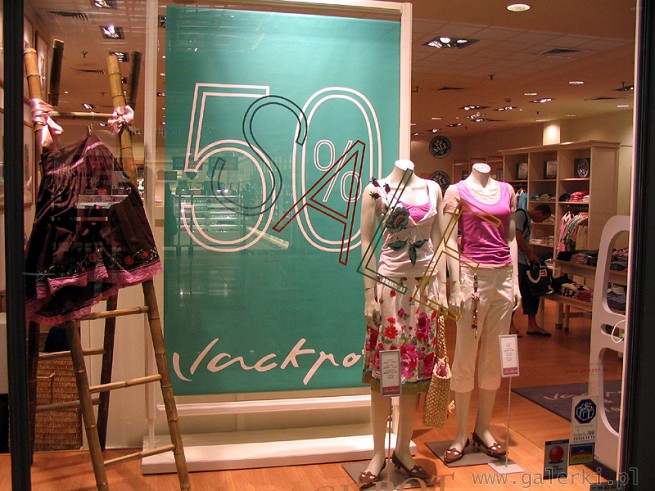 Jackpot i Cottonfield - pierwszy sklep w PL otwarto w 1991 roku, odzież cechuje ...