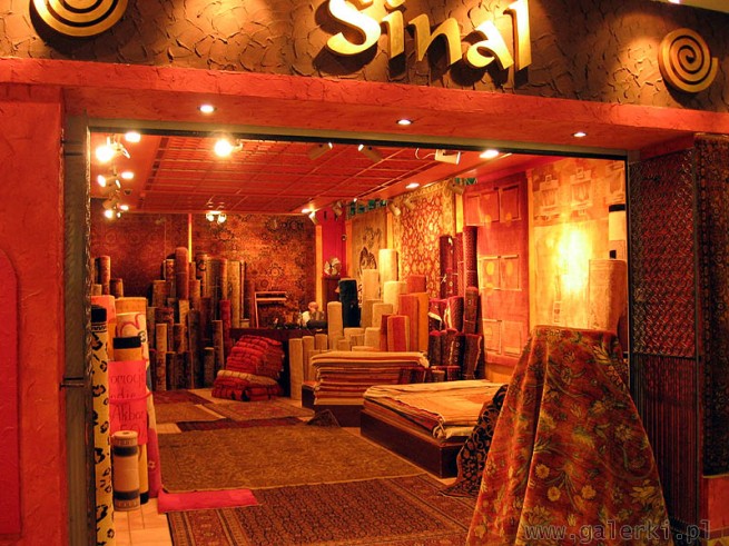 Sinal - dywany Orientalne i klasyczne. Bardzo fajny sklep z super przyjemnym wystrojem