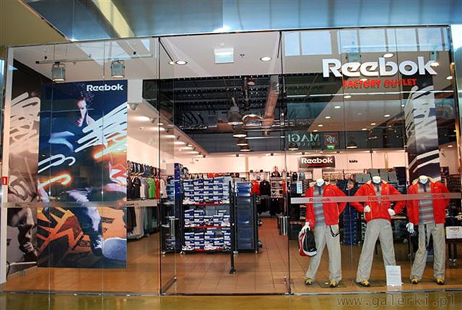 Reebok to jeden z liderów na rynku odzieży i akcesoriów sportowych. W sklepie ...