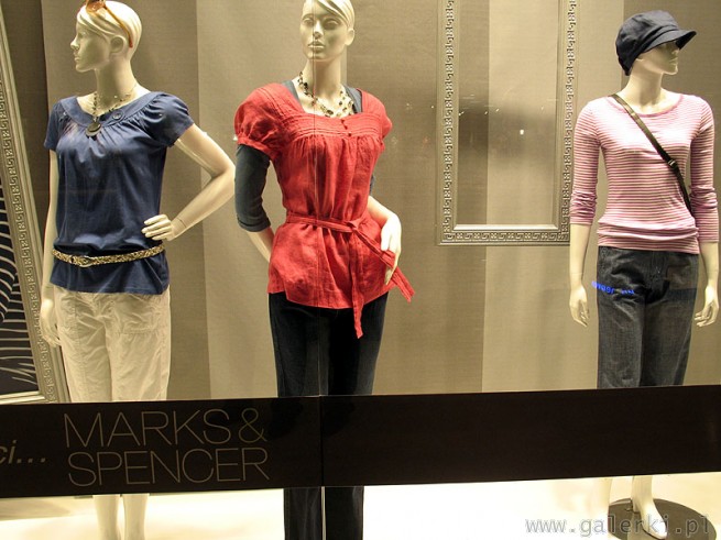 Marks & Spencer - tradycyjnie wyważona i stonowana odzież